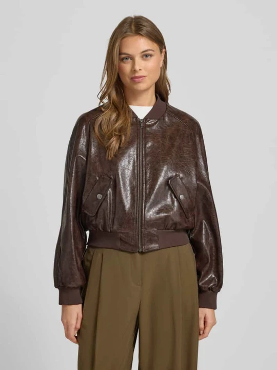 Zdjęcie produktu Kurtka bomber ze skóropodobnego materiału model 'MARHAM' Drykorn Bordowy