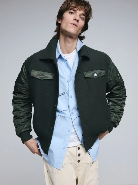 Zdjęcie produktu Kurtka bomber z sukna Desigual zielony