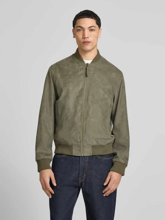 Zdjęcie produktu bomberka z materiału skóropodobnego ze stójką Jack&Jones Oliwkowy