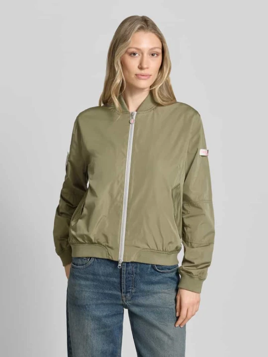 Zdjęcie produktu bomberka z naszywkami z logo model 'BROOKLYN NEO' Frieda & Freddies Khaki