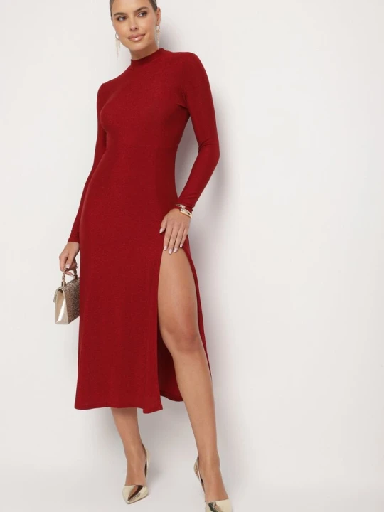 Zdjęcie produktu Bordowa Sukienka z Wiskozą Ozdobiona Brokatem w Eleganckim Stylu Werirra By Swan Czerwony