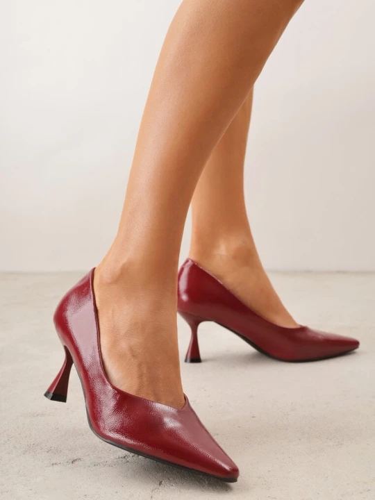 Zdjęcie produktu Bordowe Eleganckie Czółenka Vices na Klepsydrze ze Skórzaną Wkładką Dedvire
