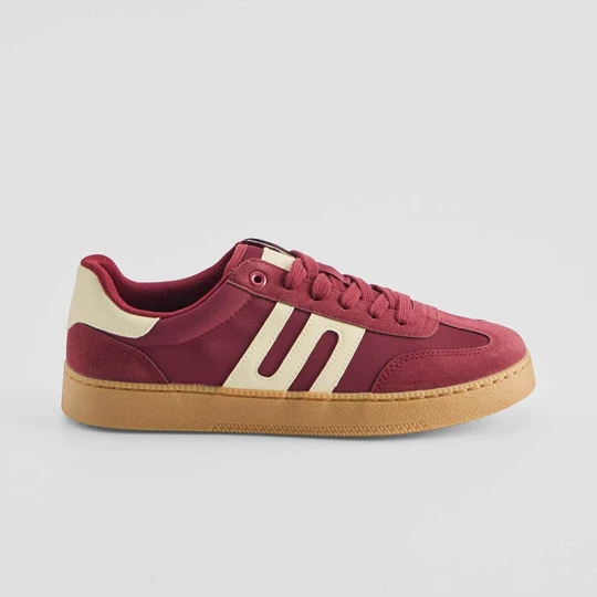 Zdjęcie produktu Bordowe sneakersy z kremowymi wstawkami House