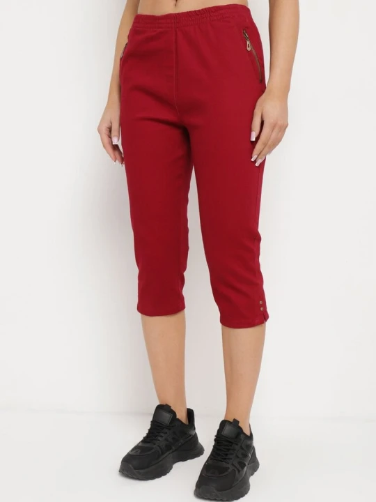 Zdjęcie produktu Bordowe Spodnie z Krótszymi Nogawkami 3/4 i Zasuwanymi Kieszonkami Ulmea New Fashion