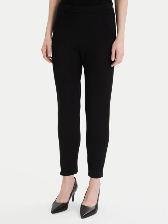 Zdjęcie produktu Boss Spodnie materiałowe Tapiah 50490037 Czarny Regular Fit