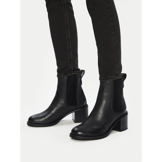 Zdjęcie produktu Botki Clarks Chamberly Top 26179551 Czarny