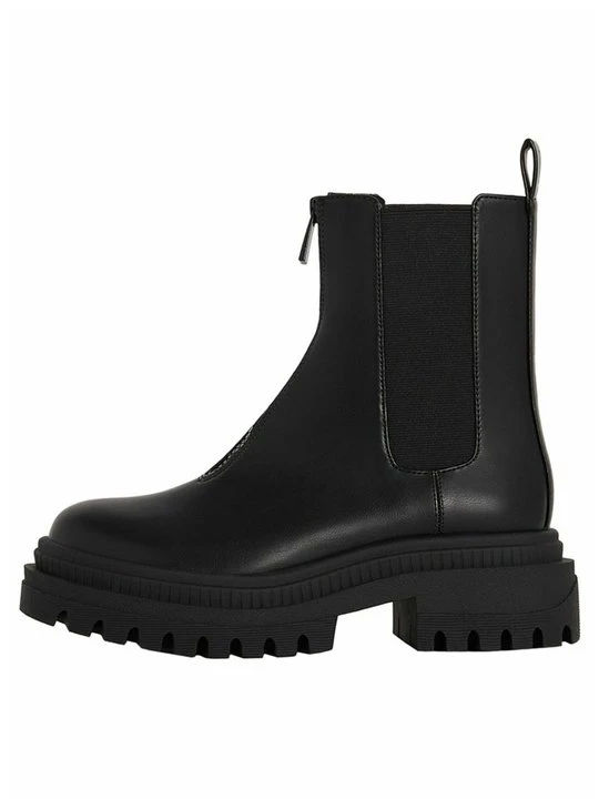 Zdjęcie produktu Botki do kostki Bershka czarny