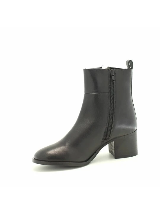 Zdjęcie produktu Botki do kostki Carmela czarny