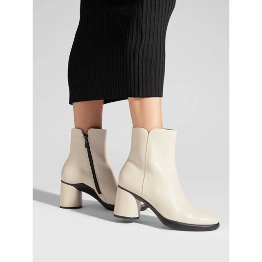 Zdjęcie produktu Botki ECCO Sculpted Lx 55 22261301378 Biały