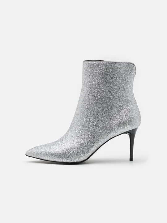 Zdjęcie produktu Botki Even&Odd By Zalando srebrny