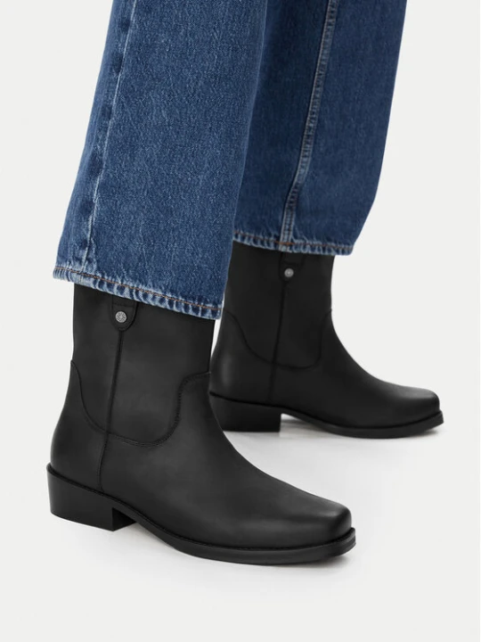 Zdjęcie produktu Botki Guess Jeans EO-KEANU-03 MI24 Czarny