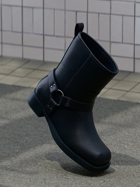 Zdjęcie produktu Botki kowbojki i motocyklowe Even&Odd Wide Fit By Zalando czarny