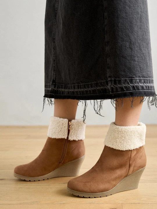 Zdjęcie produktu Botki na koturnie Anna Field Wide Fit By Zalando brązowy
