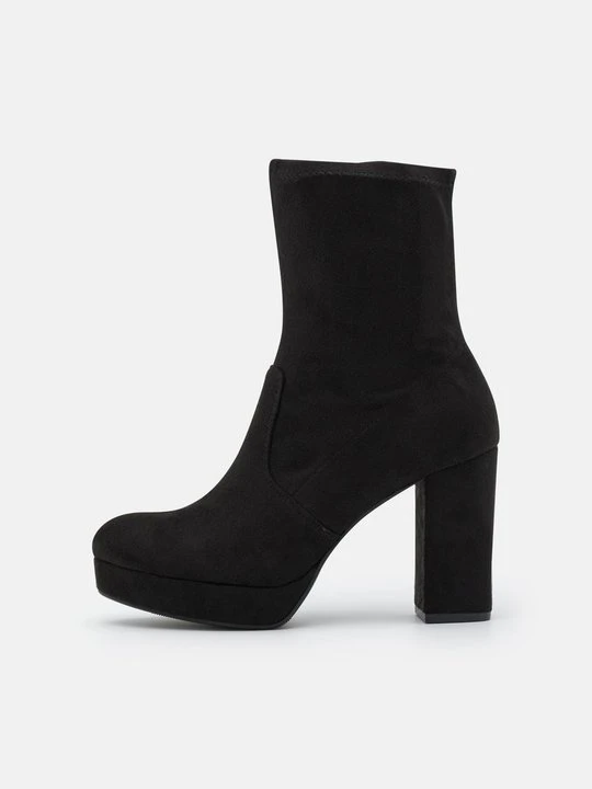 Zdjęcie produktu Botki na obcasie Anna Field By Zalando czarny