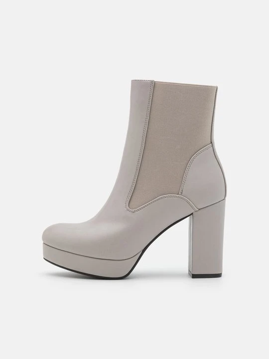 Zdjęcie produktu Botki na obcasie Anna Field Wide Fit By Zalando szary