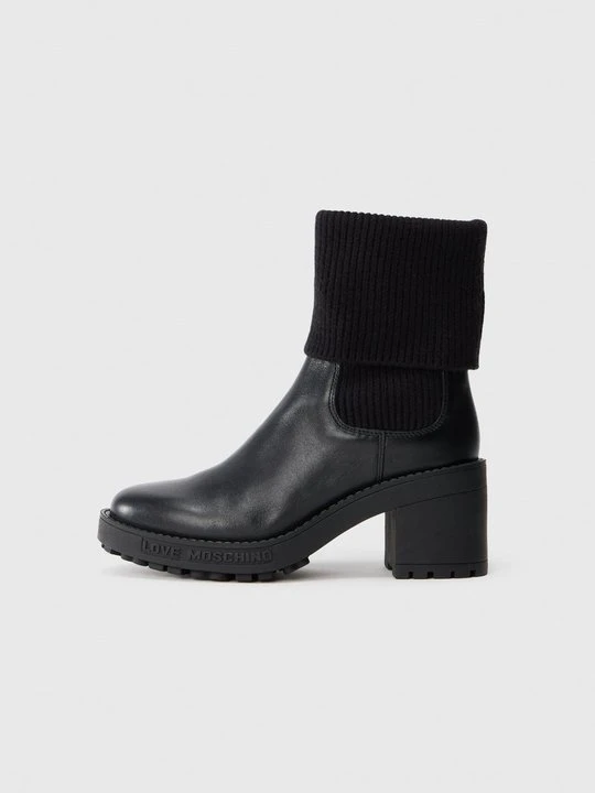 Zdjęcie produktu Botki na obcasie LOVE MOSCHINO czarny