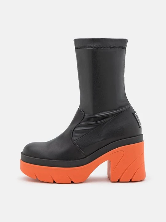 Zdjęcie produktu Botki na obcasie Steve Madden czarny