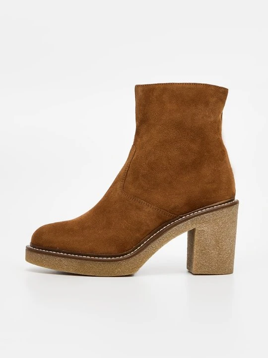 Zdjęcie produktu Botki na platformie Clarks brązowy