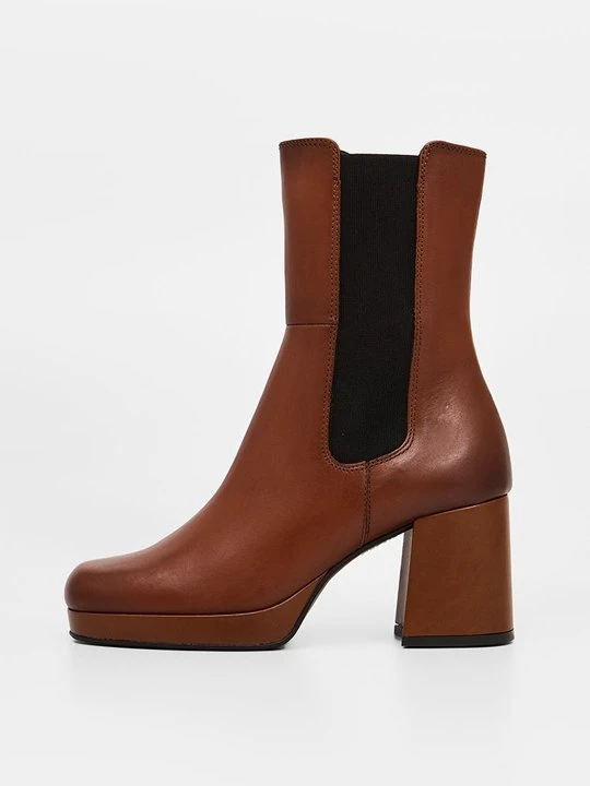 Zdjęcie produktu Botki na platformie Clarks brązowy