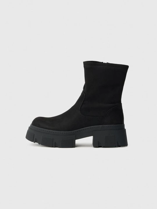 Zdjęcie produktu Botki na platformie Even&Odd Wide Fit By Zalando czarny