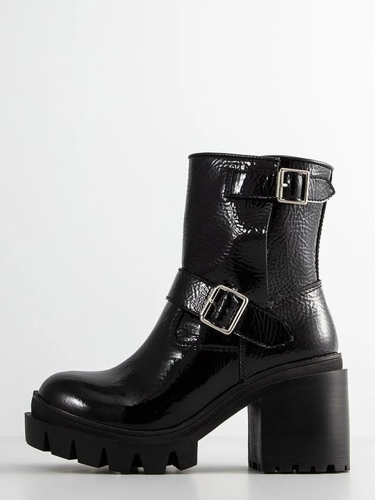 Zdjęcie produktu Botki na platformie Jeffrey Campbell czarny