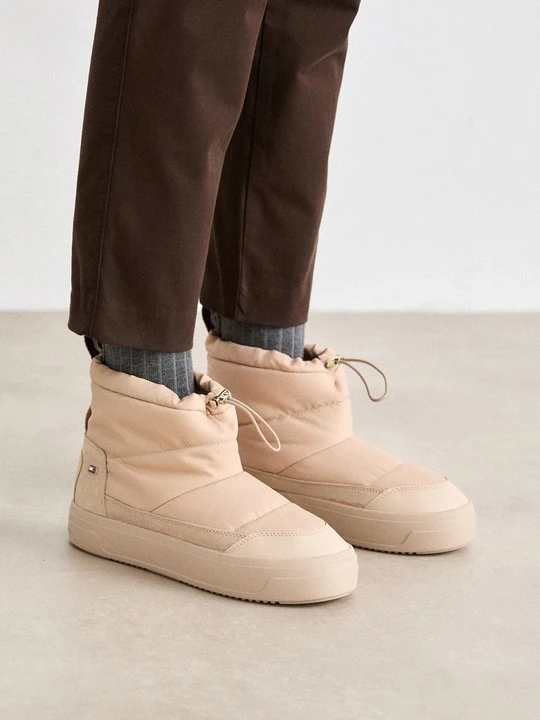 Zdjęcie produktu Botki na platformie Tommy Hilfiger beżowy