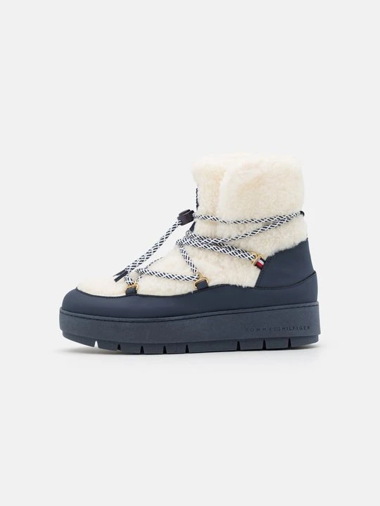 Zdjęcie produktu Botki na platformie Tommy Hilfiger granatowy