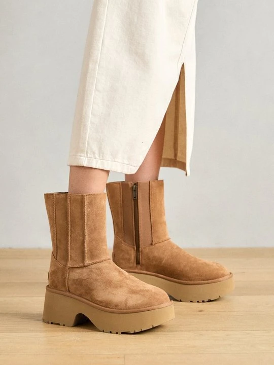 Zdjęcie produktu Botki na platformie UGG koniakowy