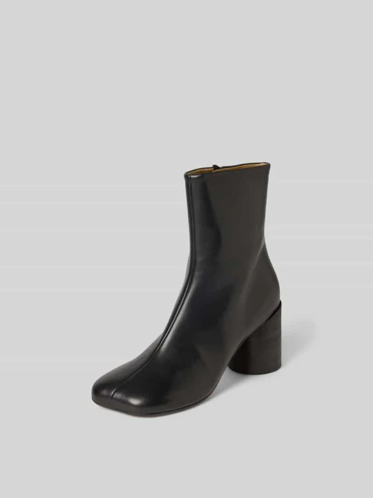 Zdjęcie produktu Botki na zamek błyskawiczny MM6 Maison Margiela Czarny
