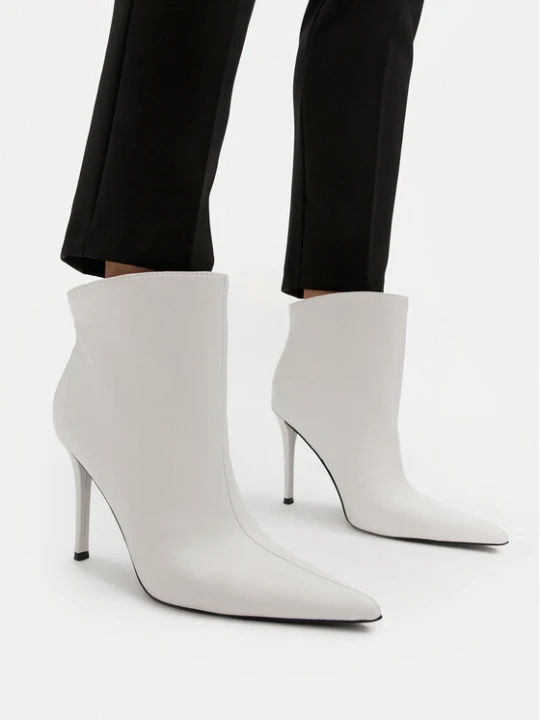 Zdjęcie produktu Botki Steve Madden Sentinel SM11003451 Biały