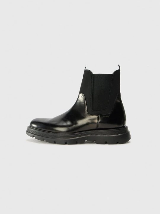 Zdjęcie produktu Botki Stuart Weitzman czarny