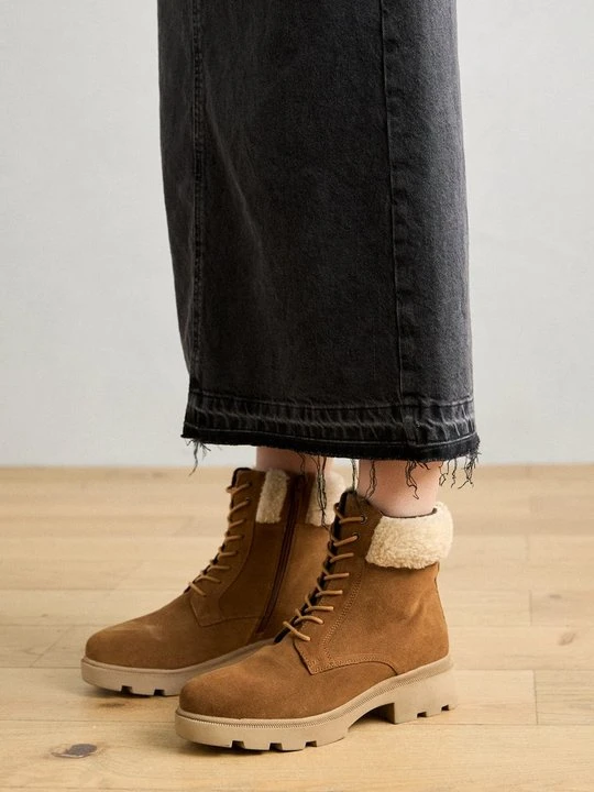 Zdjęcie produktu Botki sznurowane Anna Field Wide Fit By Zalando beżowy