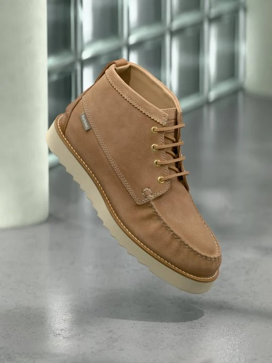 Zdjęcie produktu Botki sznurowane Barbour beżowy