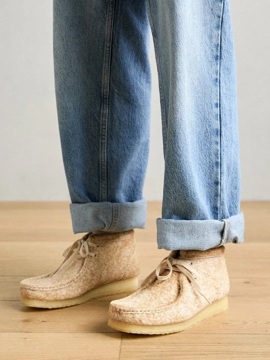 Zdjęcie produktu Botki sznurowane Clarks beżowy