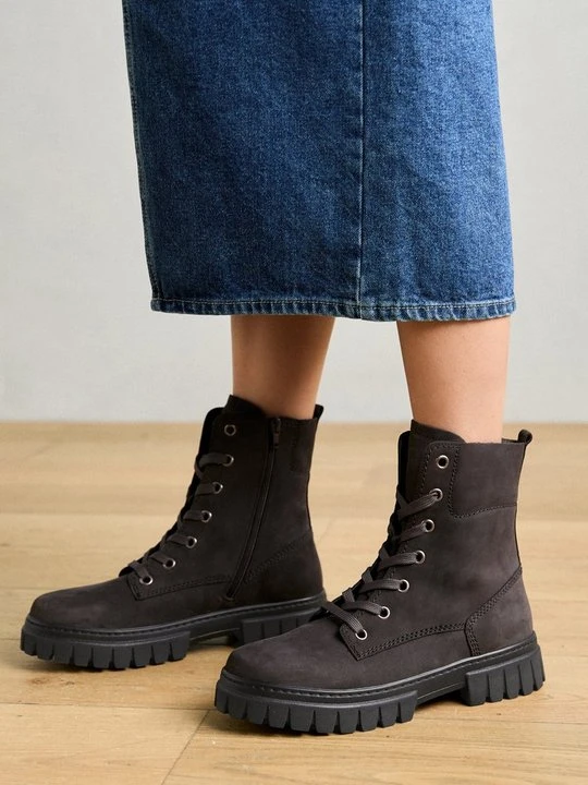 Zdjęcie produktu Botki sznurowane Gabor Comfort jasnoszary