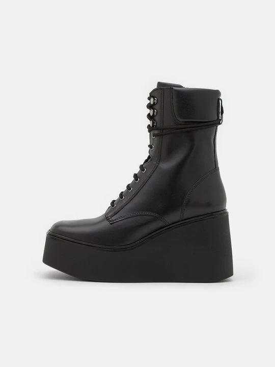 Zdjęcie produktu Botki sznurowane Kurt Geiger czarny