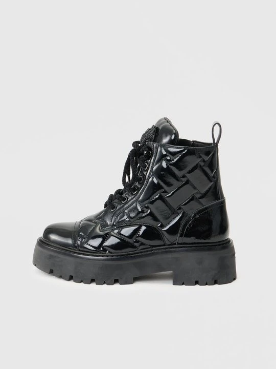 Zdjęcie produktu Botki sznurowane Kurt Geiger czarny
