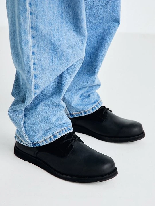 Zdjęcie produktu Botki sznurowane Levi's czarny
