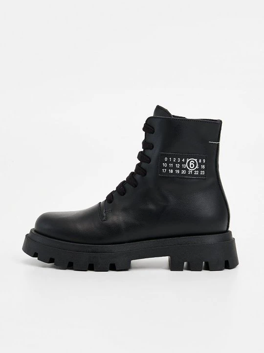 Zdjęcie produktu Botki sznurowane MM6 Maison Margiela czarny