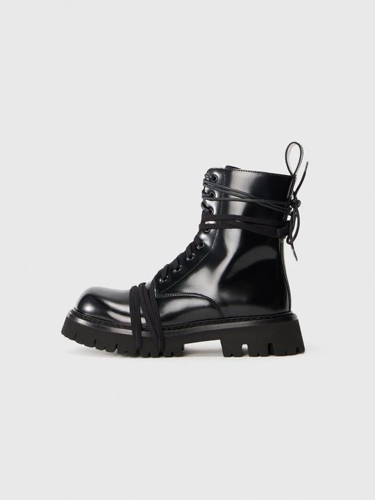 Zdjęcie produktu Botki sznurowane MOSCHINO czarny