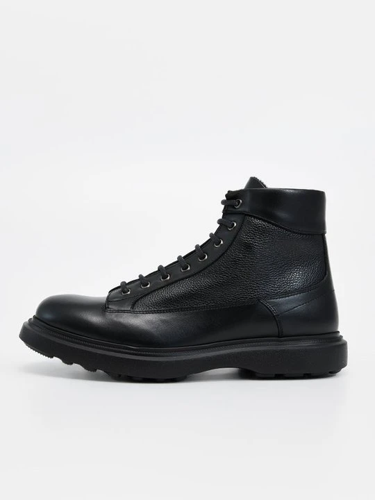 Zdjęcie produktu Botki sznurowane Pollini czarny