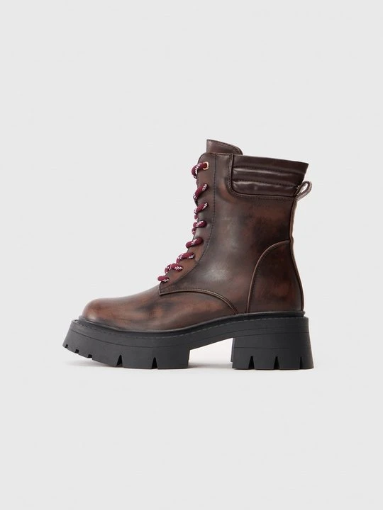 Zdjęcie produktu Botki sznurowane Raid brązowy