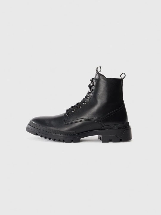 Zdjęcie produktu Botki sznurowane Steve Madden czarny