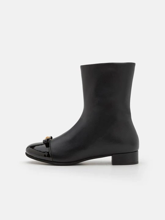 Zdjęcie produktu Botki Versace czarny