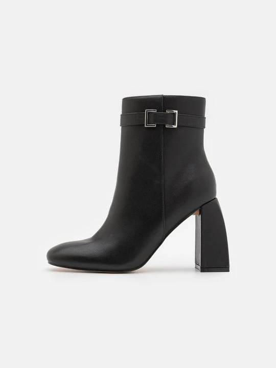 Zdjęcie produktu Botki Zign By Zalando czarny