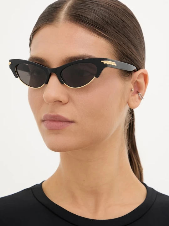 Zdjęcie produktu Bottega Veneta okulary przeciwsłoneczne damskie czarny