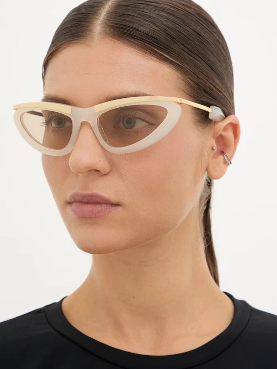 Zdjęcie produktu Bottega Veneta okulary przeciwsłoneczne kocie oczy damskie beżowy