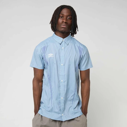 Zdjęcie produktu Boxy Shirt Umbro niebieski