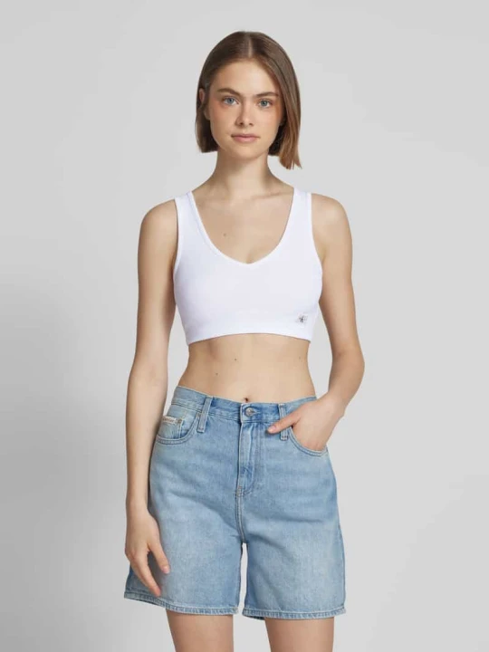 Zdjęcie produktu Braletka z naszywką z logo i dekoltem w serek Calvin Klein Jeans Biały
