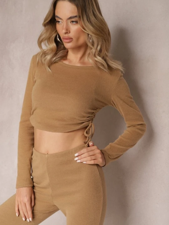 Zdjęcie produktu Brązowa Bluzka z Regulowanymi Paskami Po Bokach Awetrisa Lily Rose